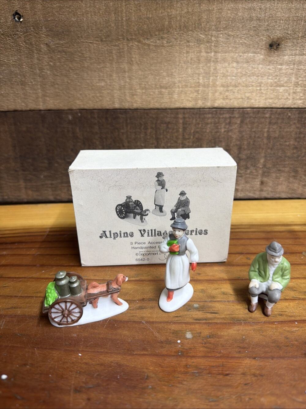 Dept 56 "Alpine Villagers" Alpine Village Series #6542-0 In Box